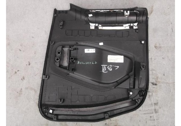 Обшивка дверей зсувних задніх лівих Partner II, Berlingo II, 9681237977